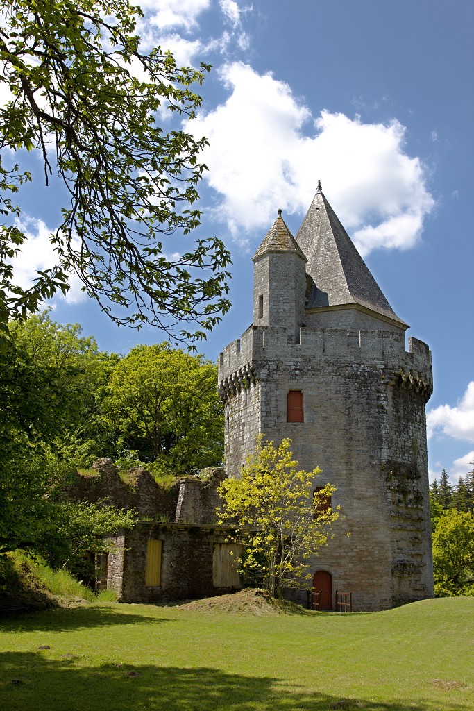 chateau de largoet tours d'elven kasteel hdr elven frankrijk france bretagne morbihan forteresse
